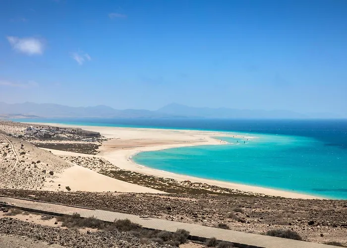 Home2book Sunny Apt, Terrace & Pool