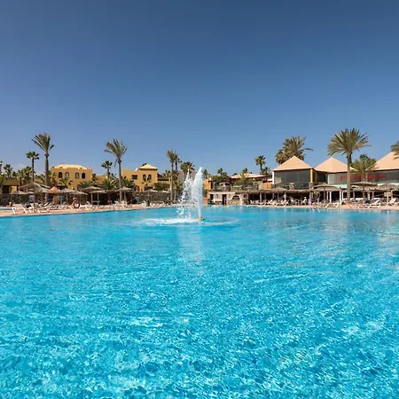 Daire Home2book Sunny Apt, Terrace & Pool *