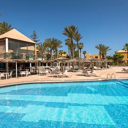 Home2book Sunny Apt, Terrace & Pool