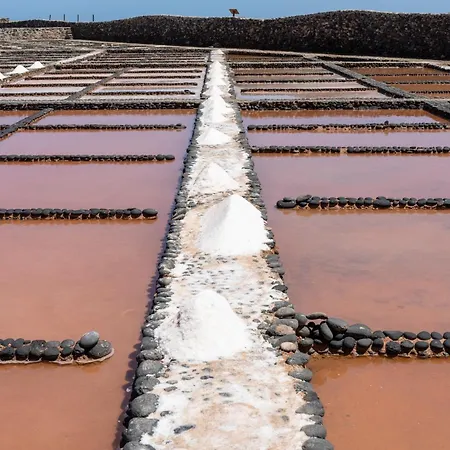 Lägenhet Home2book Sunny Apt, Terrace & Pool *