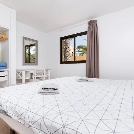 Home2book Sunny Apt, Terrace & Pool * Corralejo